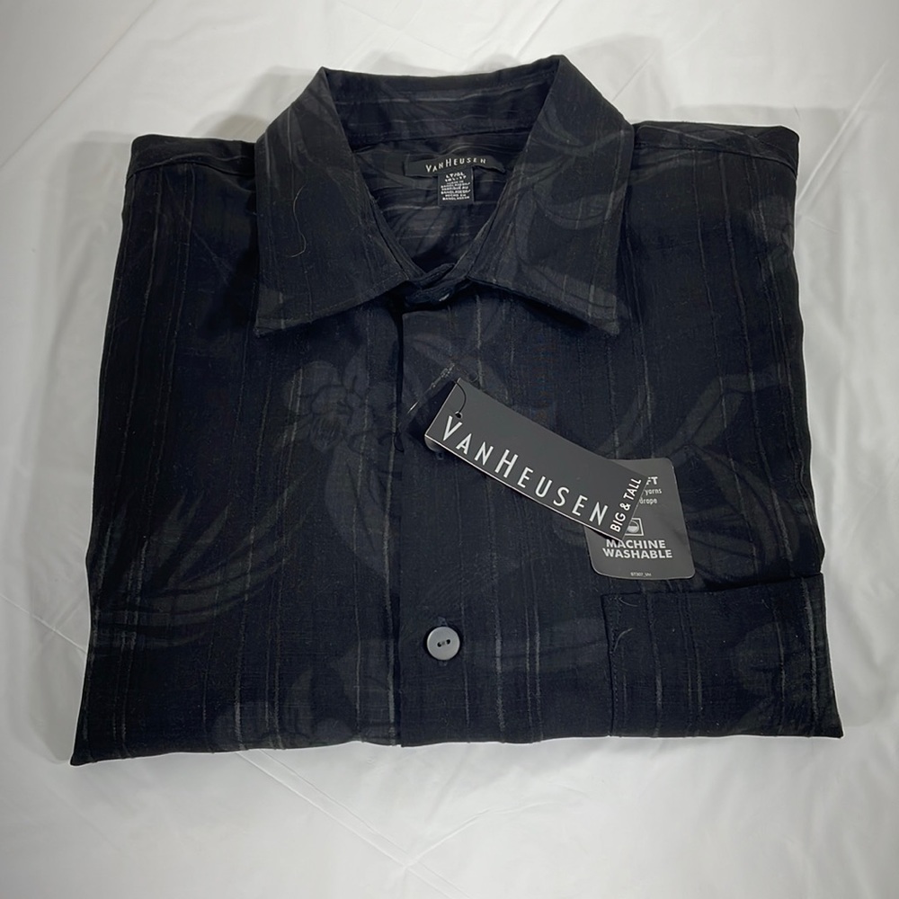 VanHeusen Big and tall men’s short sleeve casual shirt